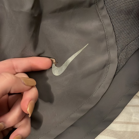 Nike Running Shorts - Picture 3 of 5